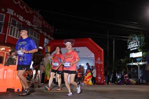 BIB: 4230, 4803, 3369
                            <button type="button" onclick="openModal(26258952)" class="btn btn-primary btn-sm float-right btn-popup" data-toggle="modal" data-target=".modal-high-quality">
                        <i class="fas fa-shopping-cart"></i> Add to Cart
                    </button>
                                            <button type="button" onclick="isThisMe(26258952, true)" class="btn btn-success btn-sm float-right btn-popup btn-isme hidden" data-toggle="tooltip" data-placement="bottom" title="นี่คือรูปของคุณใช่ไหม คลิกที่นี่เพื่อเอาเข้าอัลบั้ม">
                        <i class="fas fa-plus"></i> Add to album
                    </button>
                    <button type="button" onclick="isThisMe(26258952, false)" class="btn btn-warning btn-sm float-right btn-popup btn-isnotme hidden">
                        <i class="fas fa-ban"></i> Remove from album
                    </button>